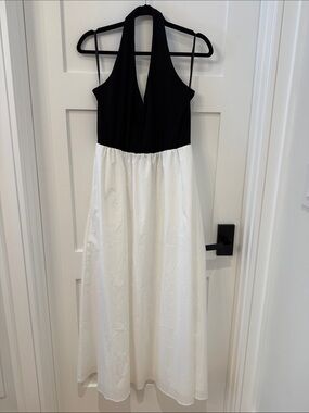 NWT Nicole Miller Black & White Halter Maxi Dress